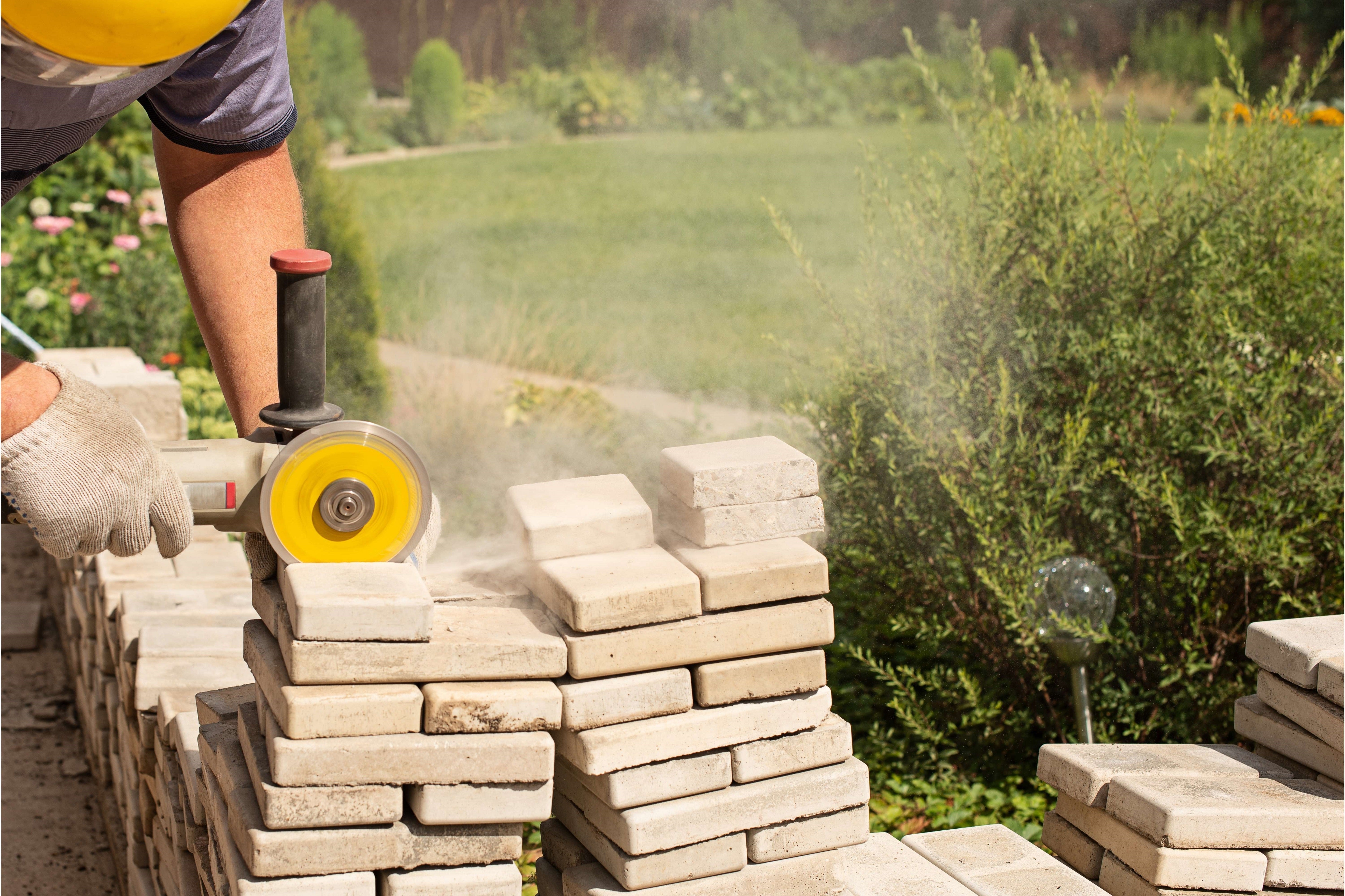A Step-by-Step Guide on How to Cut Sandstone Paving – Stonewise