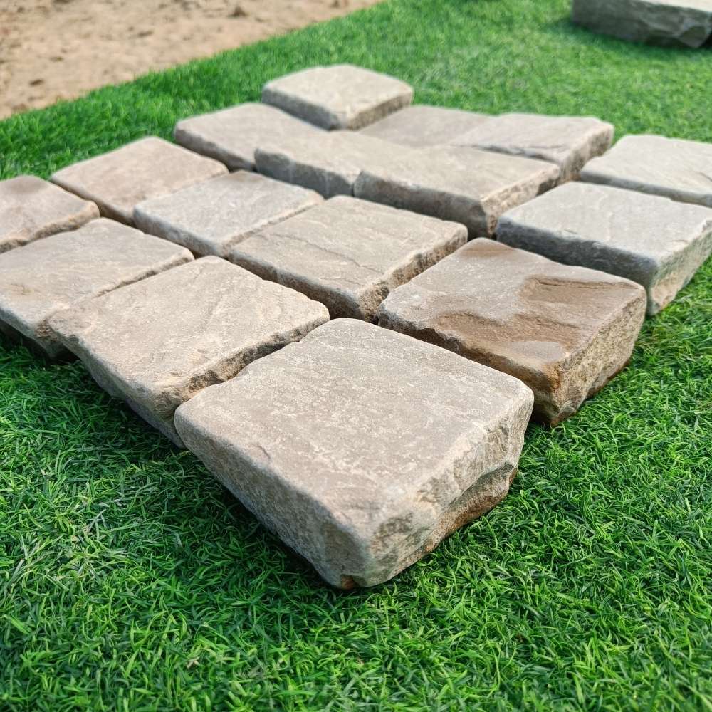 Raj Green Tumbled Sandstone 100X100 Square Setts