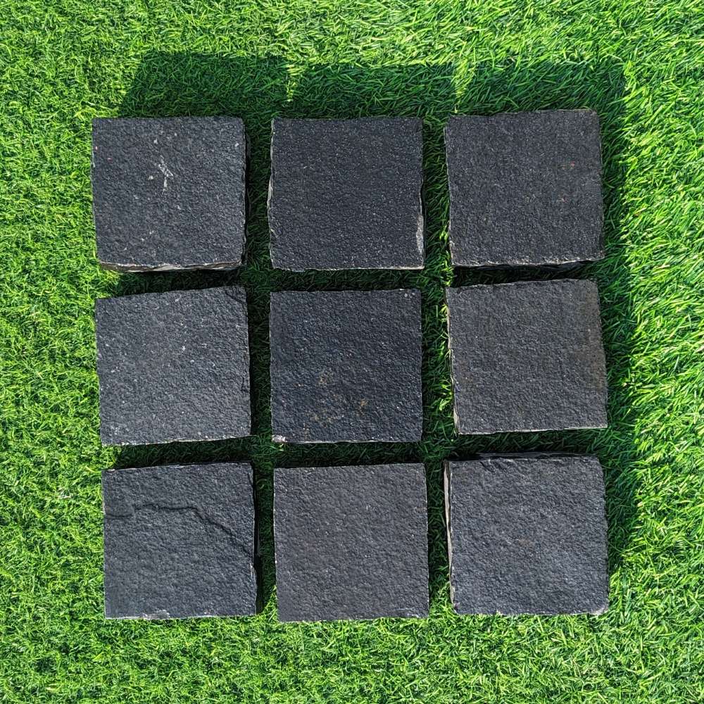 Kota Black Riven Limestone 100X100 Square Setts