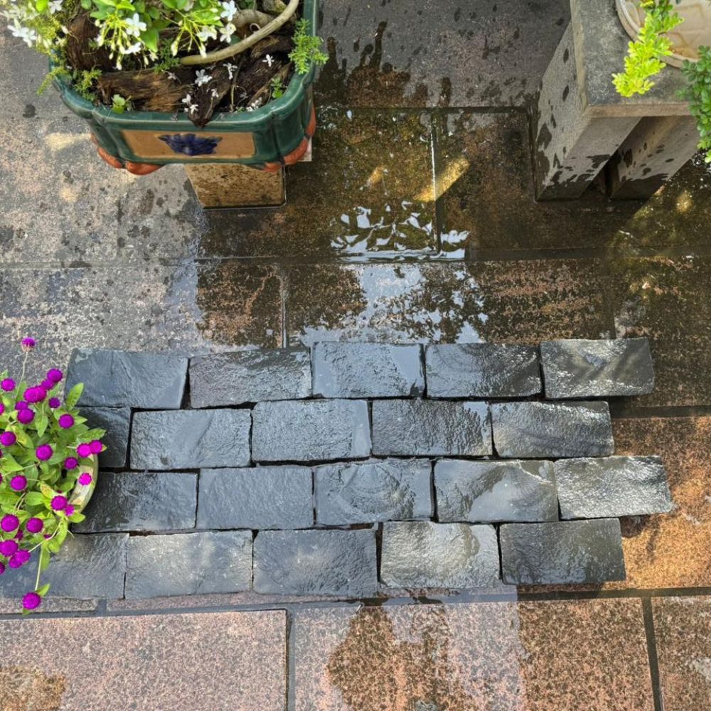 Black Basalt Riven 100X200 Block Setts