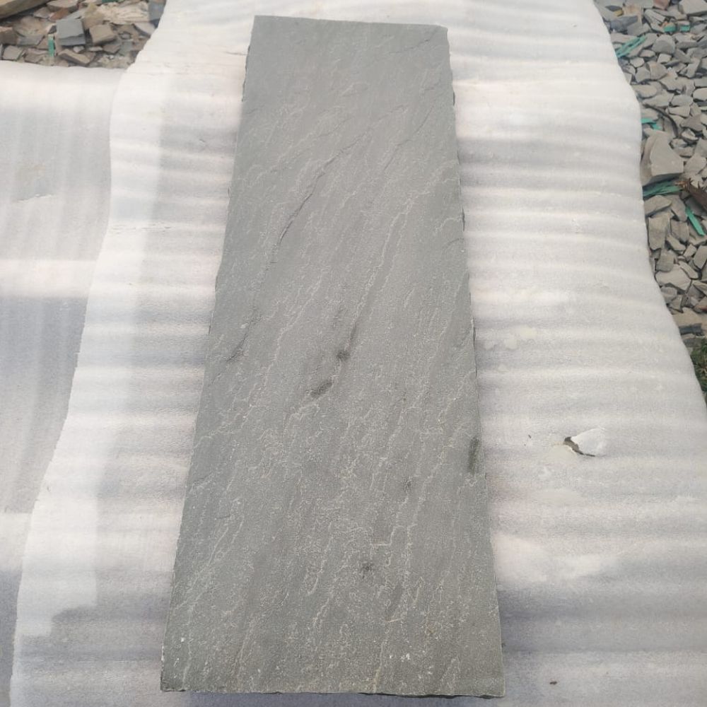 Kandla Grey Riven Sandstone 900x400x40 Coping / Steps