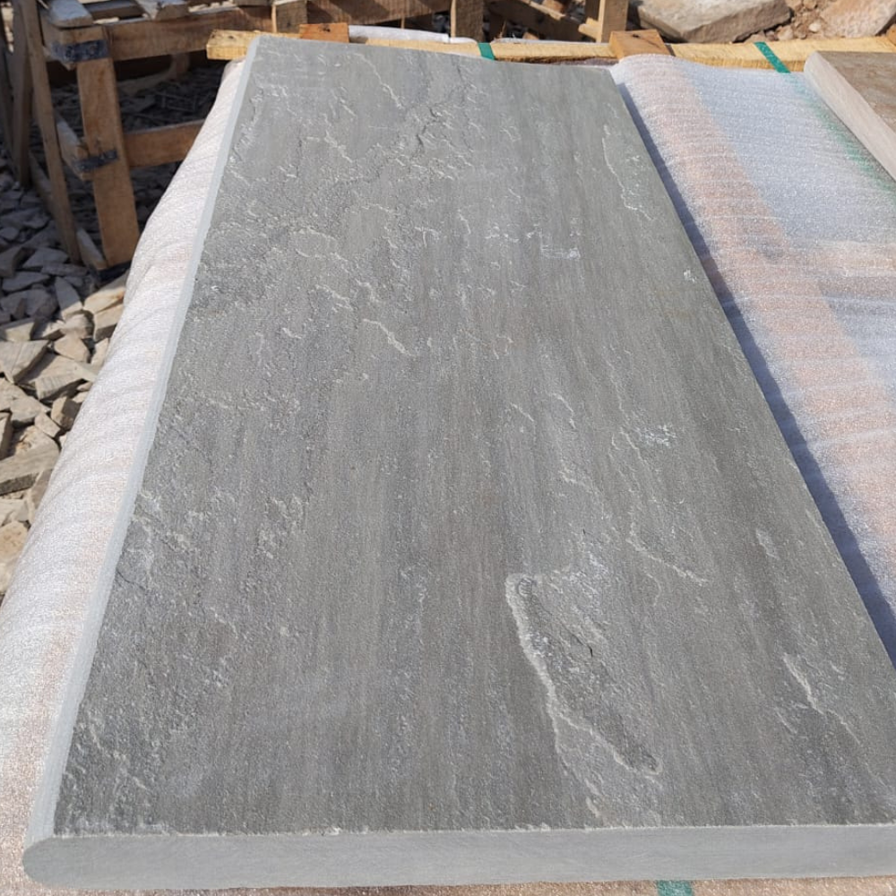 Kandla Grey Riven Sandstone 900x450x35 Sawn Edged Bullnose Steps