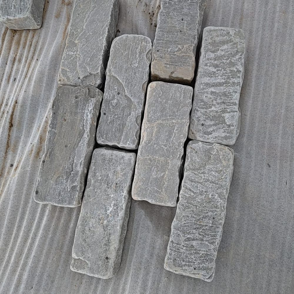 Kandla Grey Tumbled Sandstone 325x100 Walling