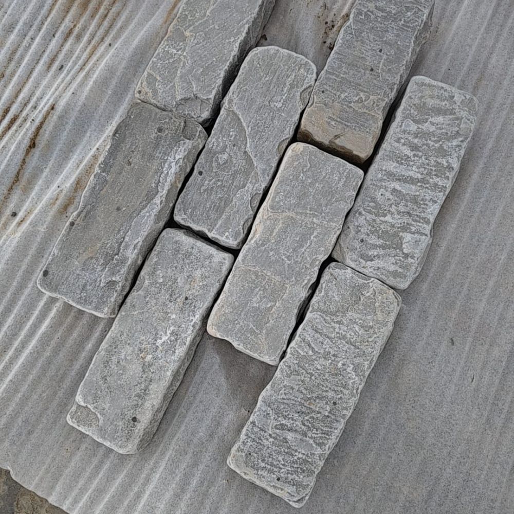 Kandla Grey Tumbled Sandstone 325x100 Walling
