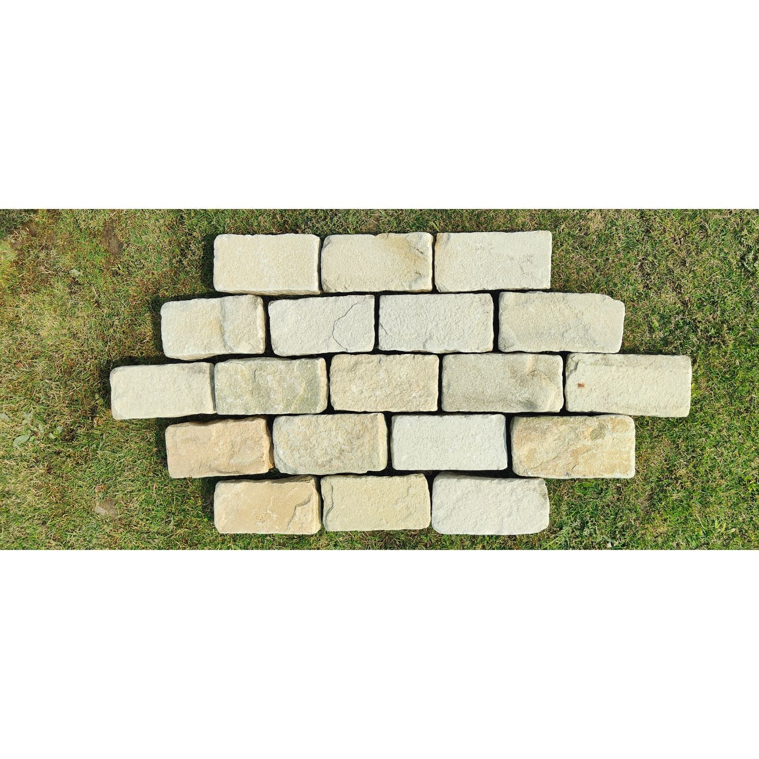 Fossil Mint Tumbled Sandstone 100X200 Block Setts
