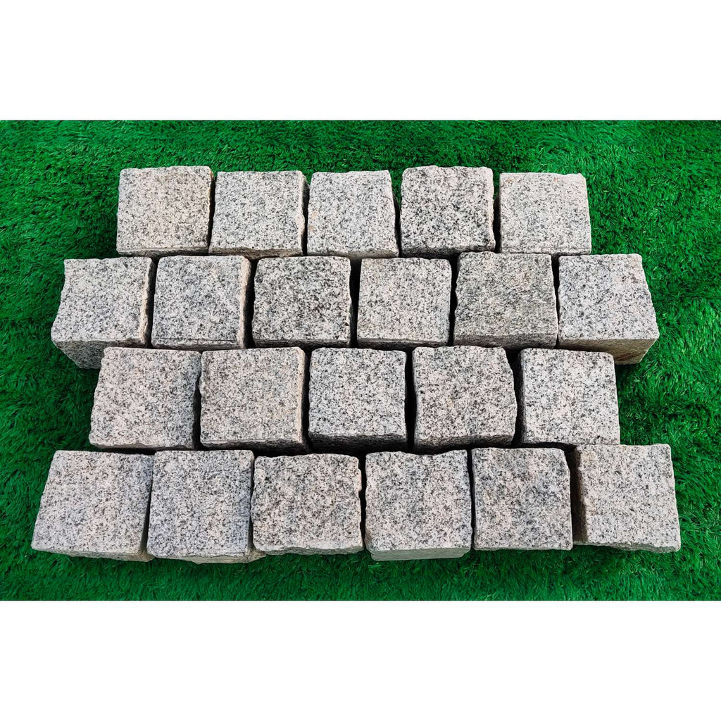 Light Grey Riven Granite 100X100x100 Square Setts