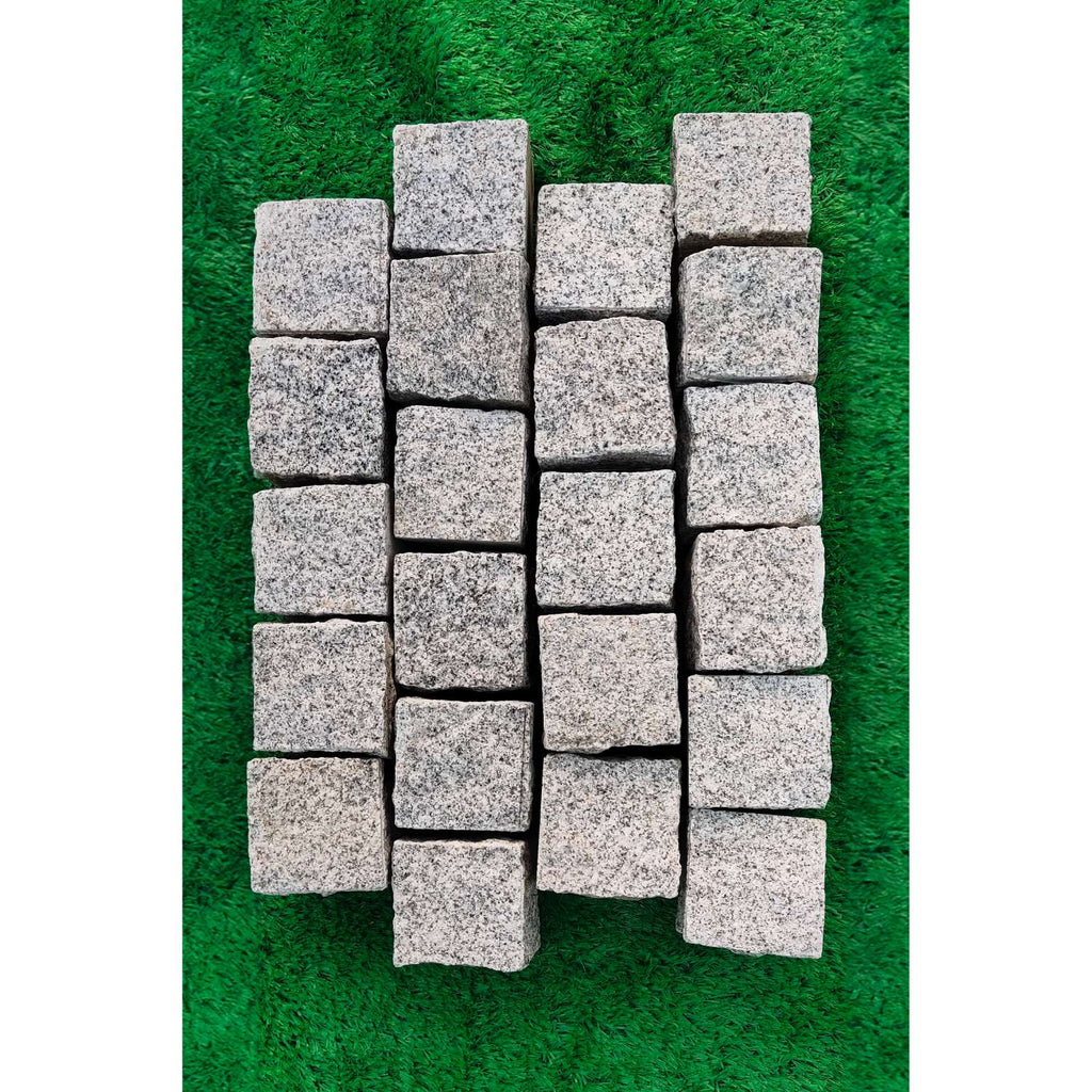 Light Grey Riven Granite 100X100x100 Square Setts