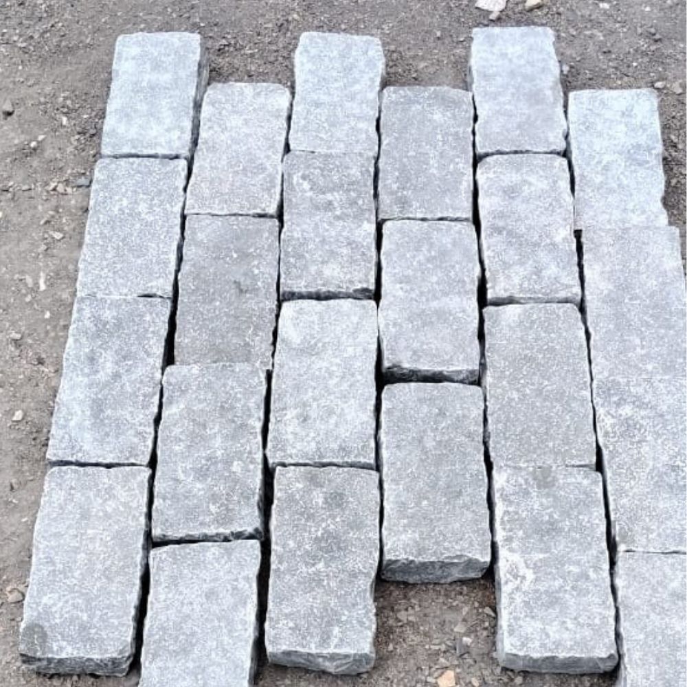 Tandur Grey Tumbled Limestone 100X200 Block Setts
