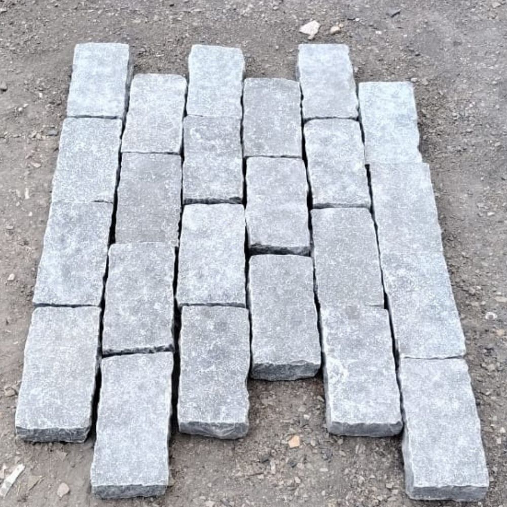 Tandur Grey Tumbled Limestone 100X200 Block Setts