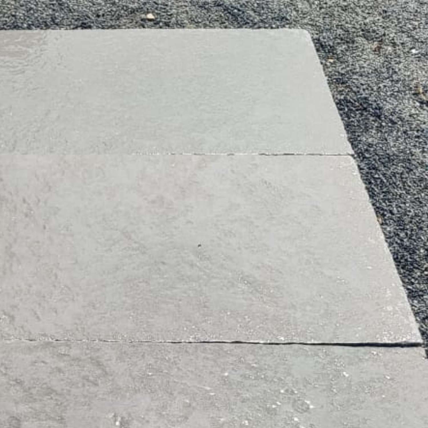 Tandur Grey Tumbled Limestone 600x900 Paving Slabs
